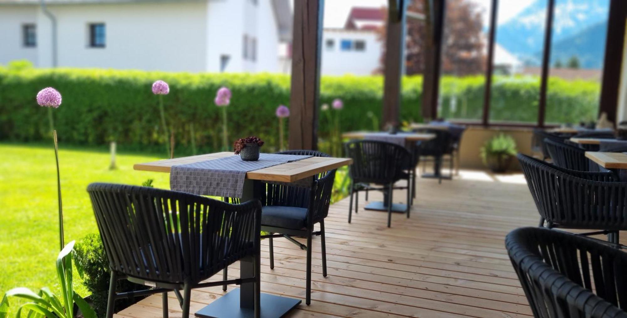 רויטה Hotel Goldene Rose מראה חיצוני תמונה